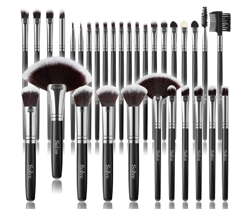 A 32-piece makeup brush set with face and eye brushes in a carrying pouch, featured in our Friday Deals.